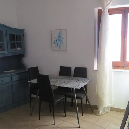 Apartment Casa Centro Storico By Sul Mare Isola di Ustica